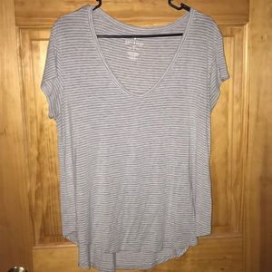 American Eagle Soft & Sexy T
